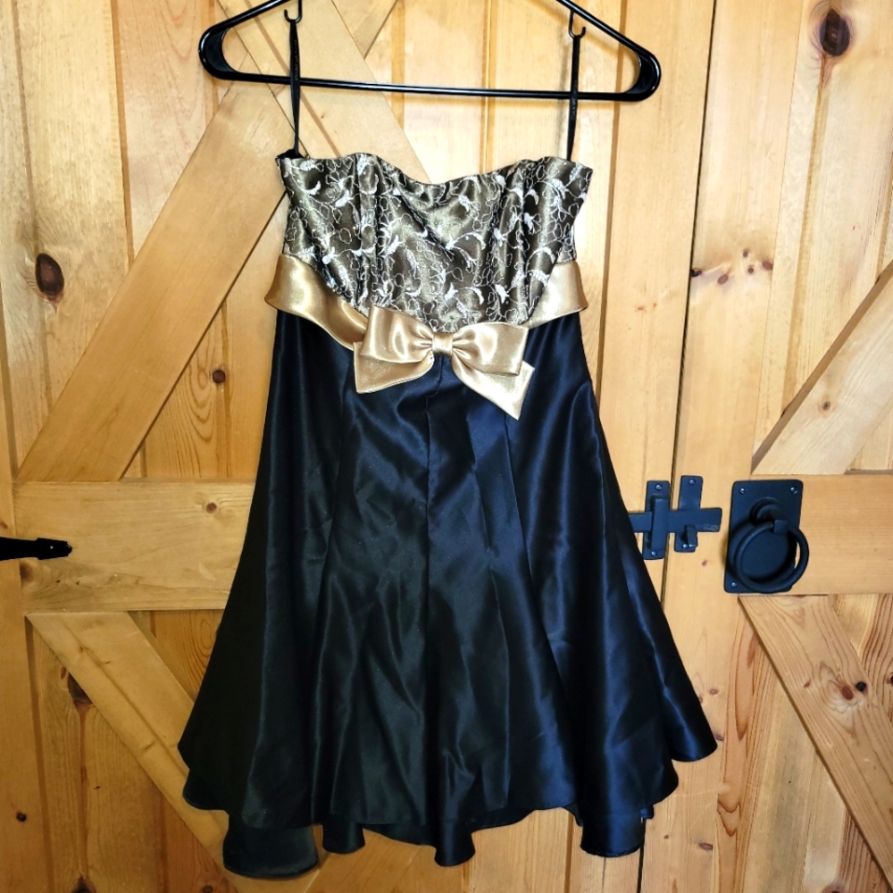Jessica McClintock Gunne Sax Formal Dress Size 5 Y2K